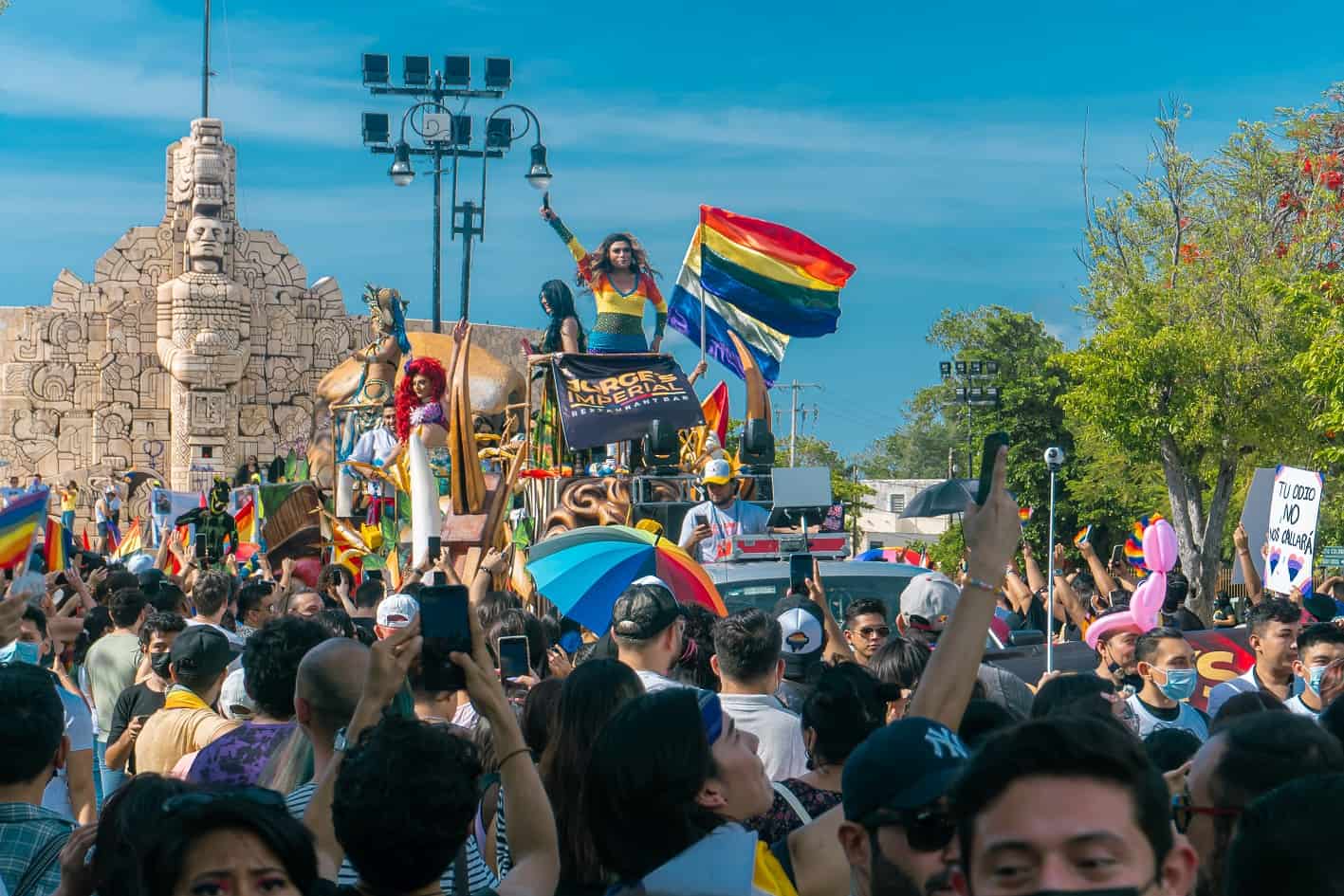 Marcha LGBT en Merida 2022