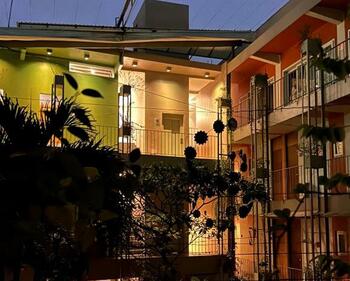 Flor de Mayo Hotel