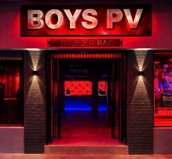 Boys PV Cruising Bar