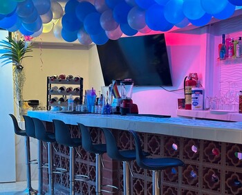 Sailors Snack Bar