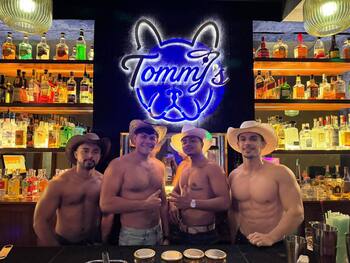 Tommy's Bar