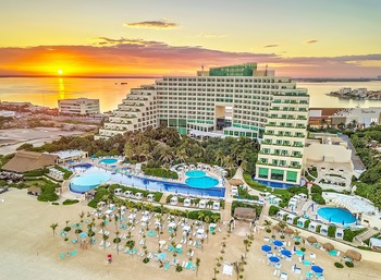 Live Aqua Beach Resort Cancun Live Aqua Beach Resort Cancun